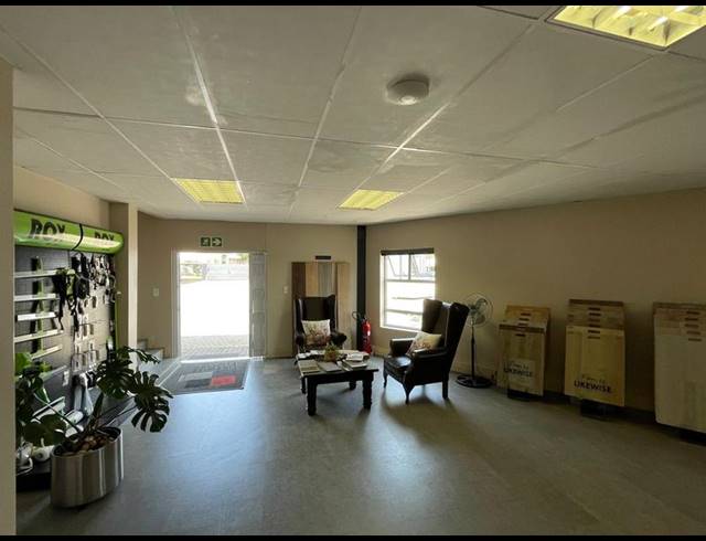 INDUSTRIAL PROPERTY TO RENT IN ROOIHUISKRAAL